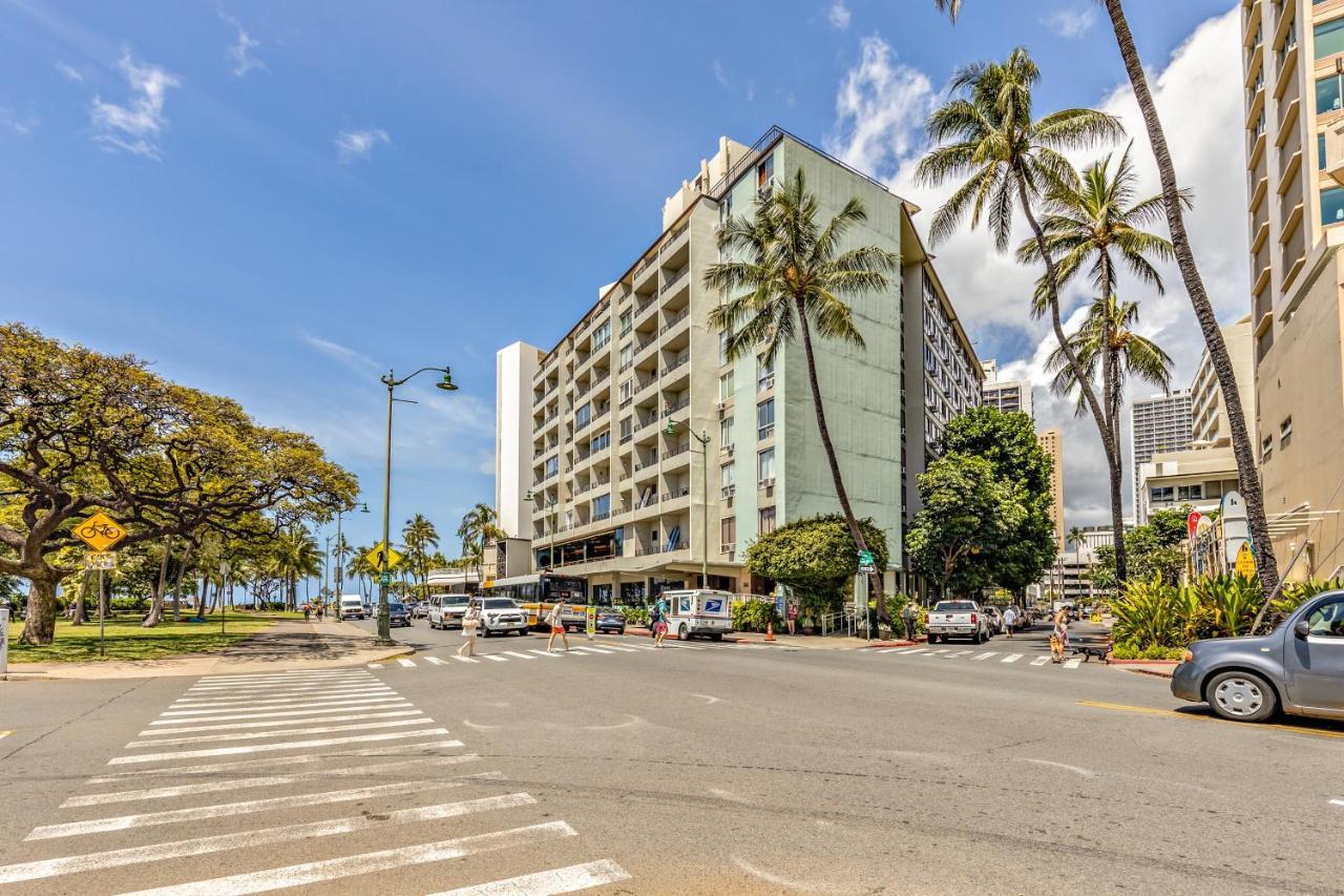 Inviting Waikiki Grand Hotel Room One Block To Beach! Honolulu Bagian luar foto